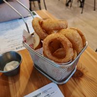 Onion rings at Pit'sa in Bergamo