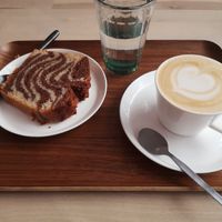 Cappuccino et marbré at AME Café in Lyon