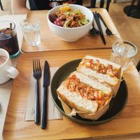  at AME Café in Lyon