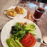 Sunday breakfast in the neighbourhood #Veganuary at Tarihi Güler Börekçisi in Istanbul