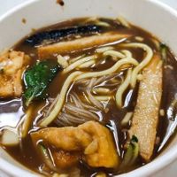 Take away asam laksa at D'Life Signature 蔬品軒 - Chinatown Pt in Central Singapore
