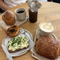 Schokobrötchen, Krafin Pistazie, Stulle mit Eiersalat, herzhafter kleiner Krafin  at Krafin in Prague