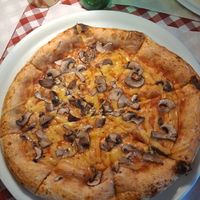 Pizza funghi at SpaccaNapoli Porto in Porto