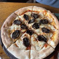 Pizza con queso vegano  at Patagonicus in El Chalten