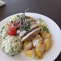  at Neo Eón in Zvolen