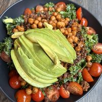 BLT Quinoa Bowl  at Pig Minds Brewing in Machesney Park