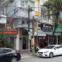 For Vietnamese people it is not to difficult to find but for the tourist it can take longer time. But the information on the internet did improve so dont worry at Shala Vegan House in Da Nang