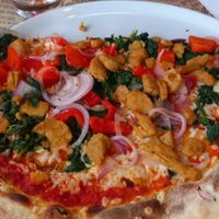 ENDLICH eine vegane pizza auf der karte, mit 15,50€ aber deutlich teurer als die "normalen" at L'Osteria in Dusseldorf