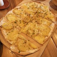 Veganer Flammkuchen "Erdapfel" at Le Feu - Düesbergpark in Muenster