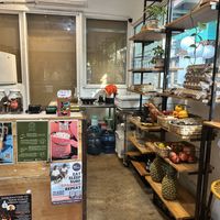 Produce section  at Sōya - El Tunco in El Tunco