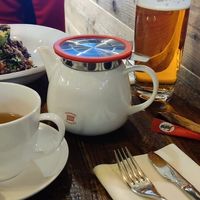 Super salad and drinks at VIE - Jamie's Italian - T3 in Vienna