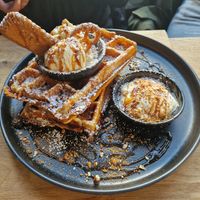 Salted Caramel Waffle at VRÜH - All Day Breakfast in Dortmund