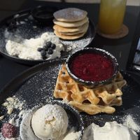   at VRÜH - All Day Breakfast in Dortmund