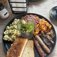 Vegan English Breakfast   at VRÜH - All Day Breakfast in Dortmund