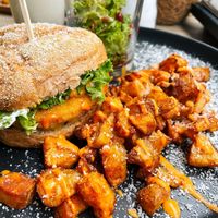 Breakfast Burger at VRÜH - All Day Breakfast in Dortmund