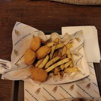  at Cartofisserie in Bucharest