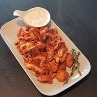 Iskender (with seitan) and vegan tzatziki at Marmara falafel&more in Ljubljana