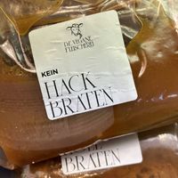 'meat loaf' in juice  at Die Vegane Fleischerei in Dresden