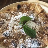 Il dolce, con uvette e cannella  at Humus in Bolzano