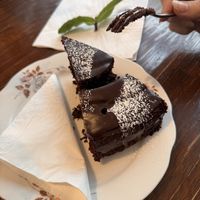 Schokoladenkuchen   at Humus in Bolzano