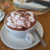 Hot chocolate at Deli Kitchen in Munich