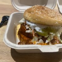 Nashville Hot chick’n sandwich is 10/10 #Veganuary at Vuture Food in Salt Lake City