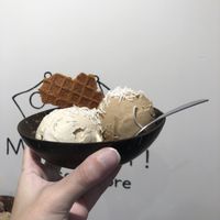   at sari sari store サリサリストア in Osaka