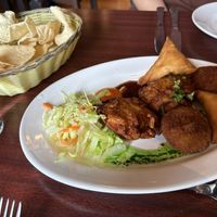 Mismas (veg. samosa, onion bhaji and aloo tikki   at Kashmir in Galway