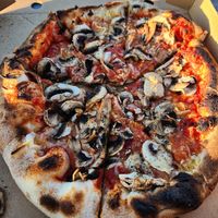 Vegan Pizza at Dolce Pizza in Lake Tekapo