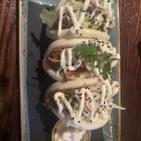 5/5- veganized Boa with Jackfruit! Amazing!   at PuttShack in Boston