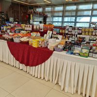 Snacking items available  ~ 8/2/22 at Water Drop Teahouse 滴水坊 in Northeast Singapore