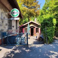 Exterior at Café Le Dalat in Lausanne