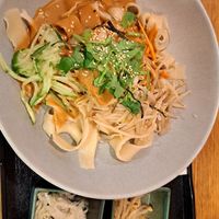 Lamian mit Erdnussoße (vegan) at Chen's Nudelbar in Munich