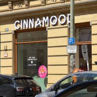 front  at Cinnamood in Berlin