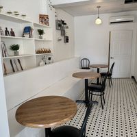 Tables  at Pour Bien Faire in Trois-rivieres