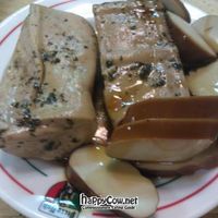 firm tofu at Dōng Dōng SùShí 東東素食 in New Taipei City