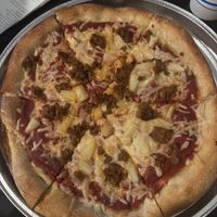 Vegan build sausage & pineapple   at Sky High Pie in Joshua Tree
