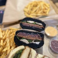 Foie gras Burger  #Veganuary at Vbb House in Paris