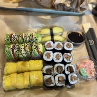 Sushi plate  #Veganuary at Vbb House in Paris