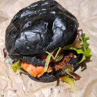 Happy duck "foie gras" burger at Vbb House in Paris