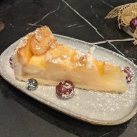 apple pie at Lagom in Frankfurt