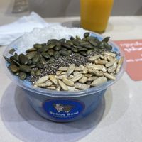 Happy mermaid bowl, mango with banana and spirulina   at Bobby Bowl in Chiang Mai