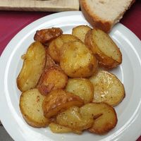 Roast potatoes €5.00 at Degli Orti in Assisi