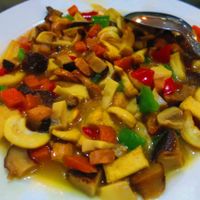 Veggies with cashews at I Love Vegetarian Food - De Ra Sa in Tuban
