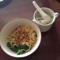 Minced chicken noodles with dumpling soup at I Love Vegetarian Food - De Ra Sa in Tuban
