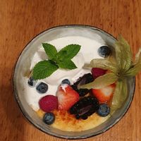 Creme Brulée mit Popcorn Eis at Secret Garden - Maybe closed in Zug