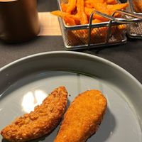 Crispy Tender e Curry Crispy Tender (Beyond) at Impact Food in Rome