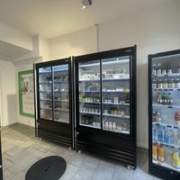 Display of frozen section  at Bakery Bakery - Monbijou in Bern