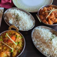 Main dishes: Alu Ghobi Masala (right) and Sabizi (left). at Namaste in Rathenow