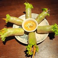 fresh rolls at Hồi in Ha Long